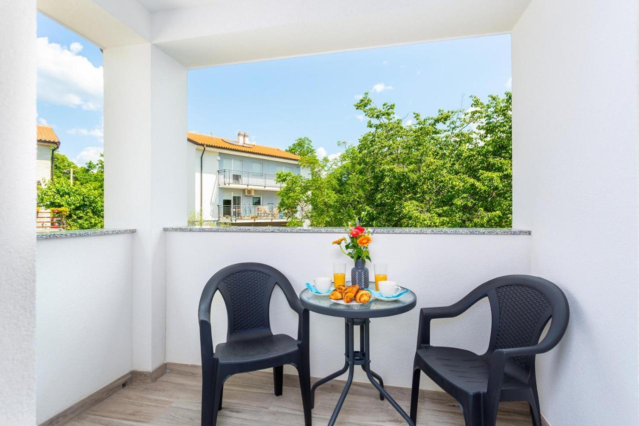 Kvarner Bay 4* - Apartments 1 & 3 Rijeka Exterior photo